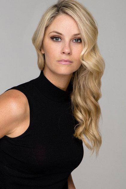 Christie Whelan Browne - Actor Profile Photo