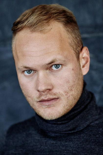 Maximilian Beck - Actor Profile Photo