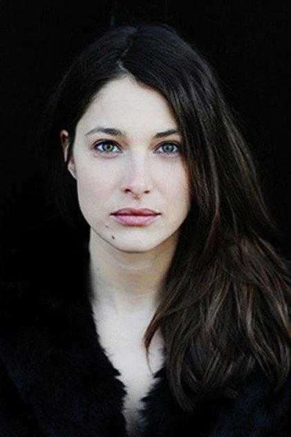 Anna Heidegger - Actor Profile Photo