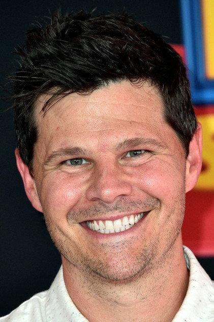 Ian Reed Kesler - Actor Profile Photo