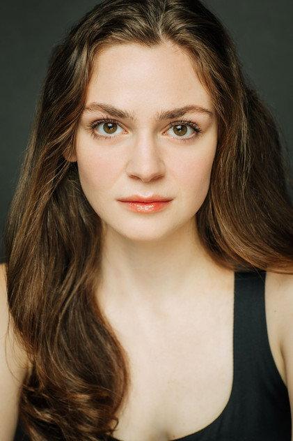 Zoë Christie - Actor Profile Photo