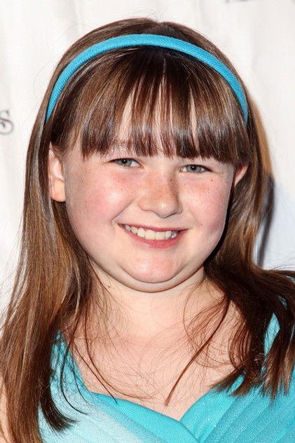 Kyla Kowalewski - Actor Profile Photo