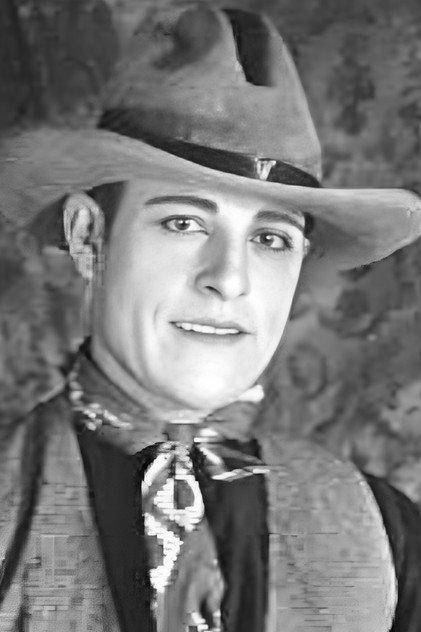 Leon Beaumon - Actor Profile Photo