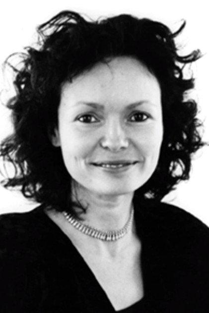 Manon Barbeau - Actor Profile Photo