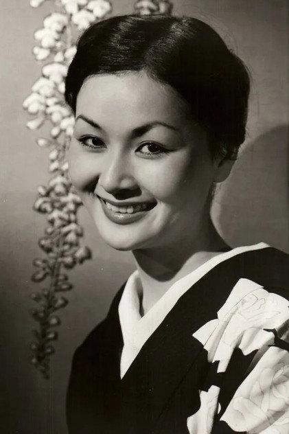 Eiko Ando - Actor Profile Photo