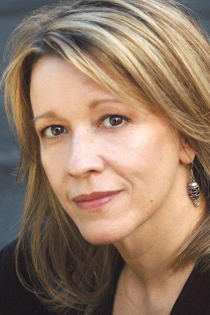 Linda Emond - Actor Profile Photo