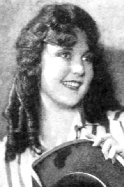 Marcella Pershing - Actor Profile Photo