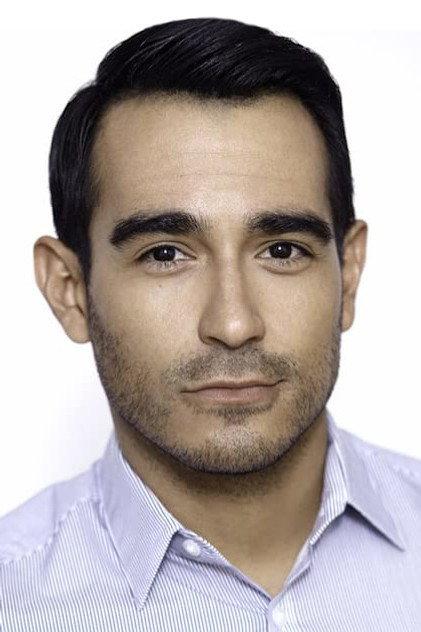Giancarlo Carmona - Actor Profile Photo