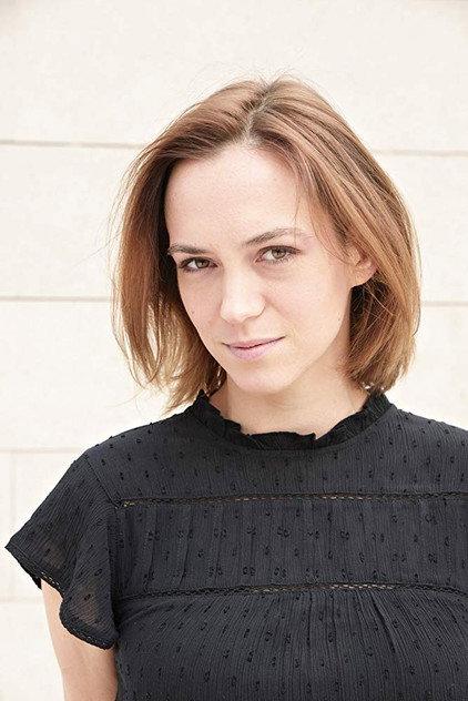 Julia Jakubowska - Actor Profile Photo