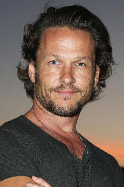 Martin Dingle Wall - Actor Profile Photo