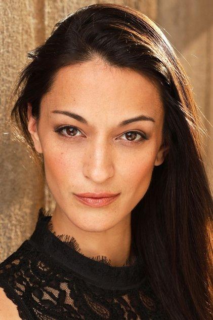 Sara Tomko - Actor Profile Photo