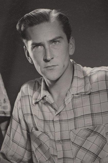 Robin Hughes - Actor Profile Photo