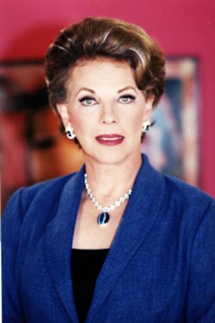 Regina Torné - Actor Profile Photo