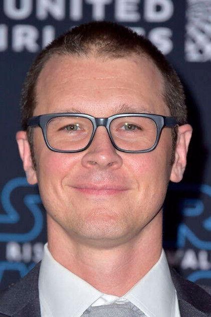 Stefan Grube - Actor Profile Photo