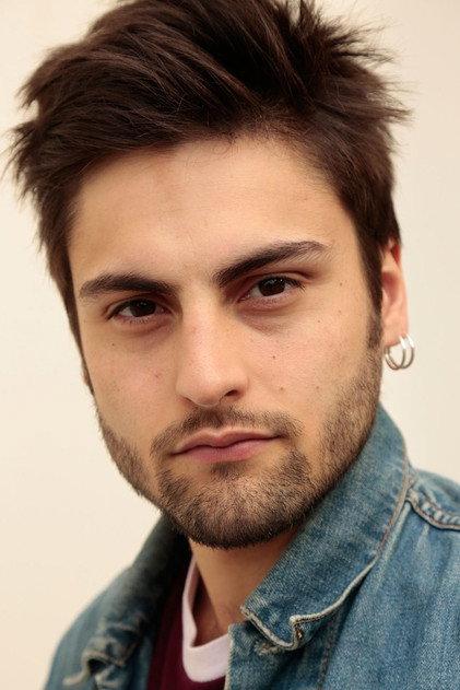 Romain Debouchaud - Actor Profile Photo