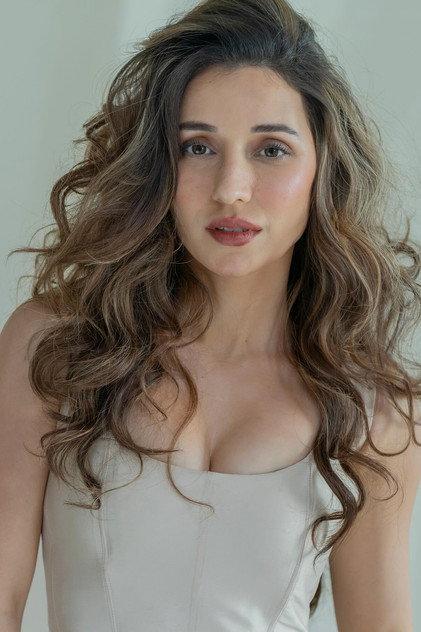 Heli Daruwala - Actor Profile Photo