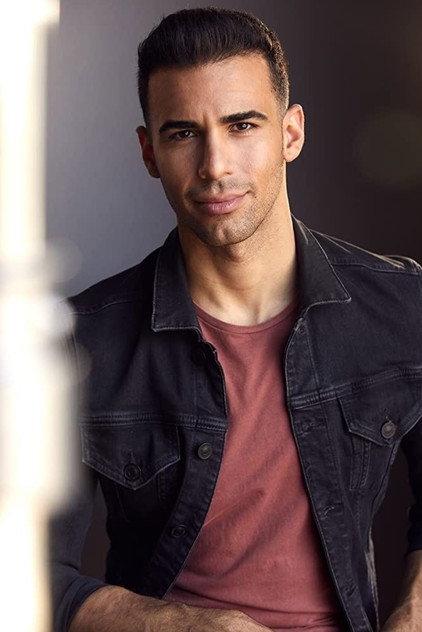 Ben Fernandez - Actor Profile Photo