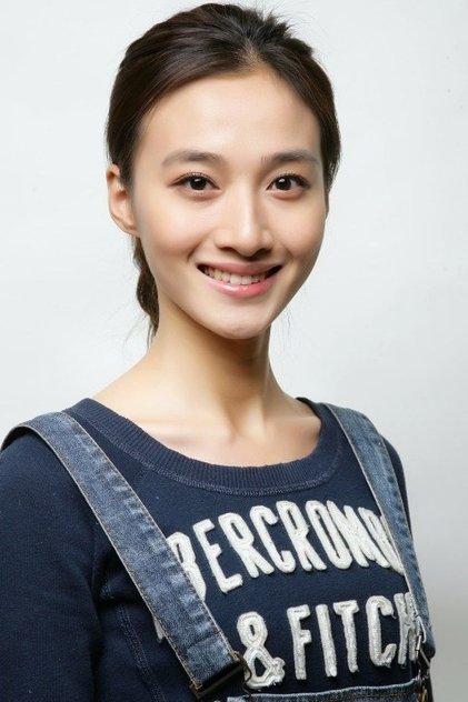 Joyce Feng - Actor Profile Photo