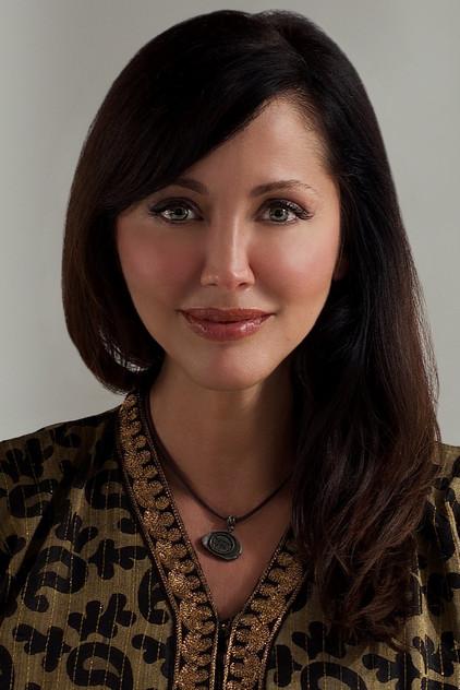 Bobbie Phillips - Actor Profile Photo