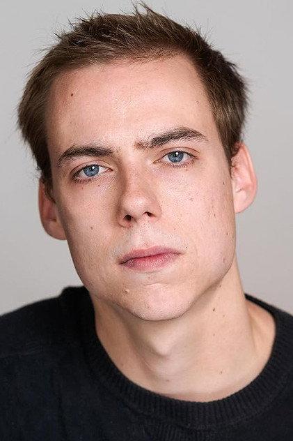 Sam Beaton - Actor Profile Photo