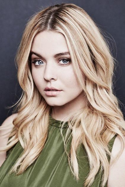 Sasha Pieterse - Actor Profile Photo