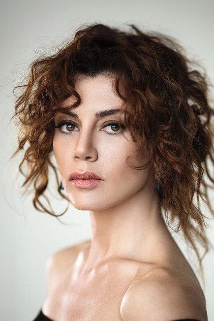 Gökçe Bahadır - Actor Profile Photo
