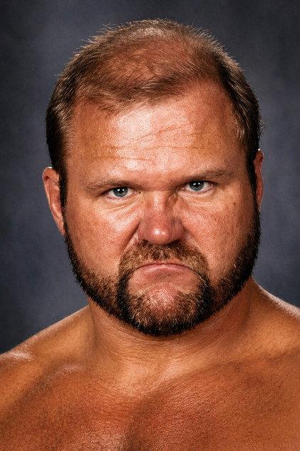 Martin Lunde - Actor Profile Photo