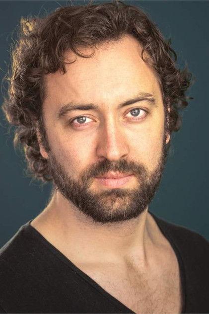Rowan Bettjeman - Actor Profile Photo