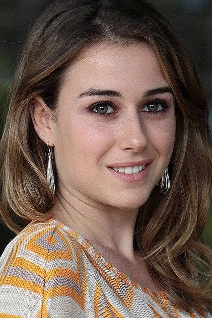 Nina Torresi - Actor Profile Photo