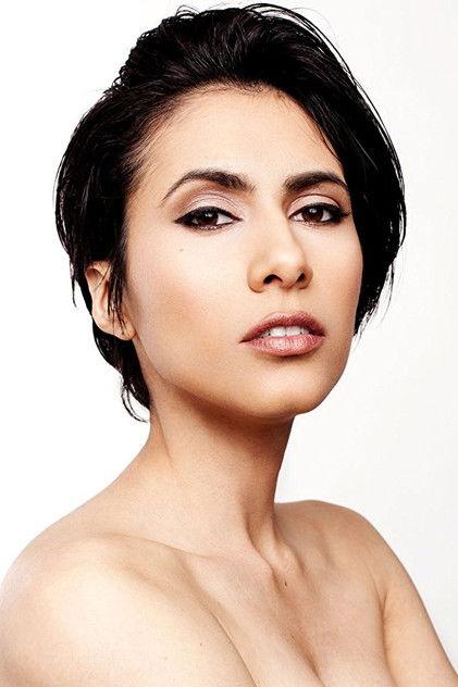 Cristina Valenzuela - Actor Profile Photo