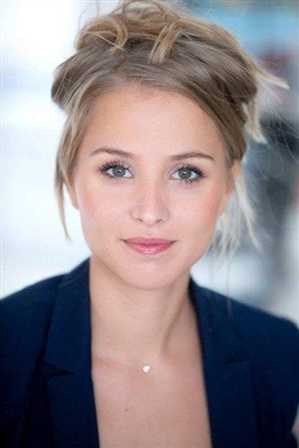 Déborah Krey - Actor Profile Photo