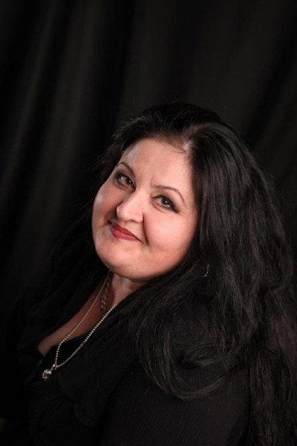 Dana Borteanu - Actor Profile Photo