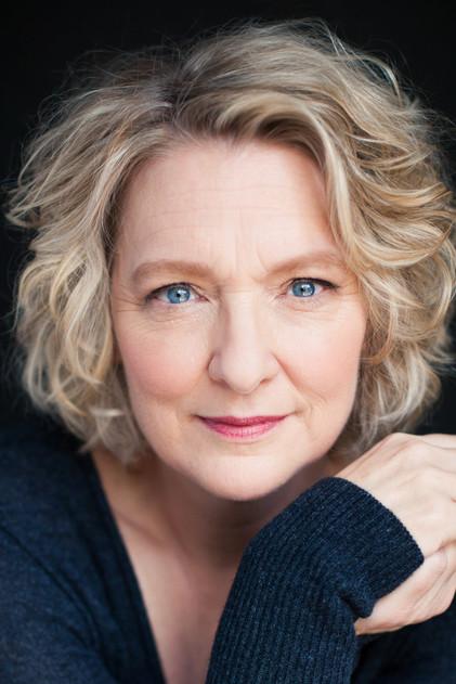 Isabelle Miquelon - Actor Profile Photo