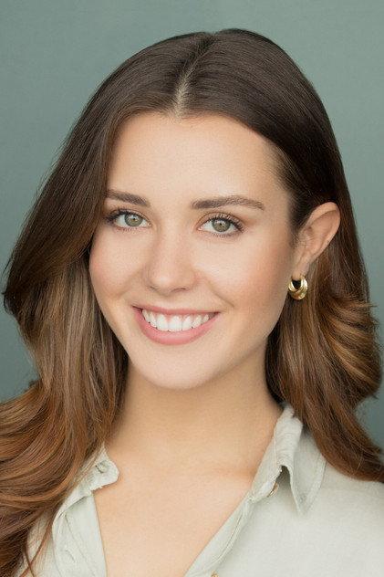 Caroline Wilde - Actor Profile Photo