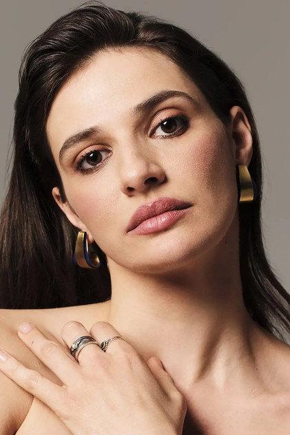 Eliza Skolidi - Actor Profile Photo