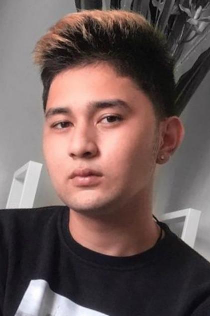 Alif Joerg - Actor Profile Photo