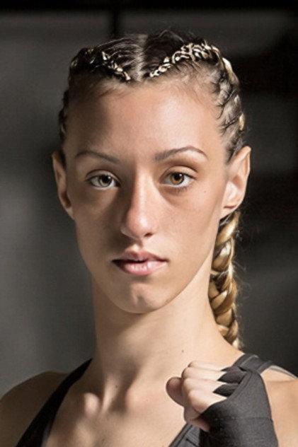 Ioana Fecioru - Actor Profile Photo