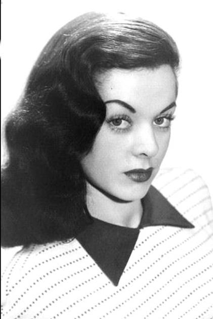 Karen Randle - Actor Profile Photo
