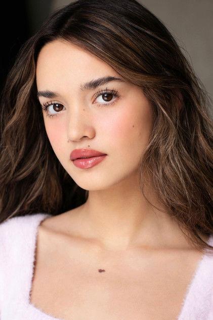 Sophia Hammons - Actor Profile Photo