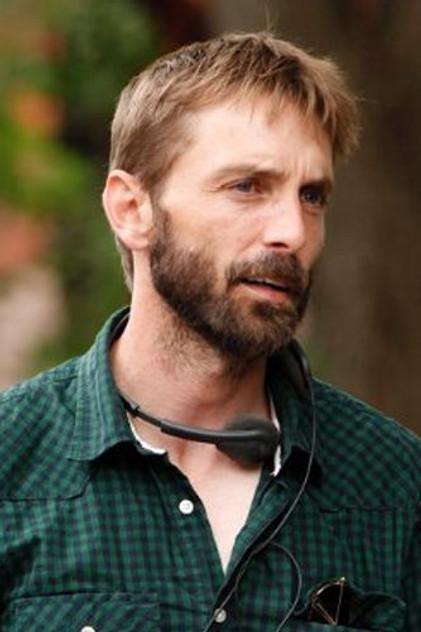 Kelly Harms - Actor Profile Photo