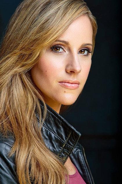 Louise Houghton - Actor Profile Photo
