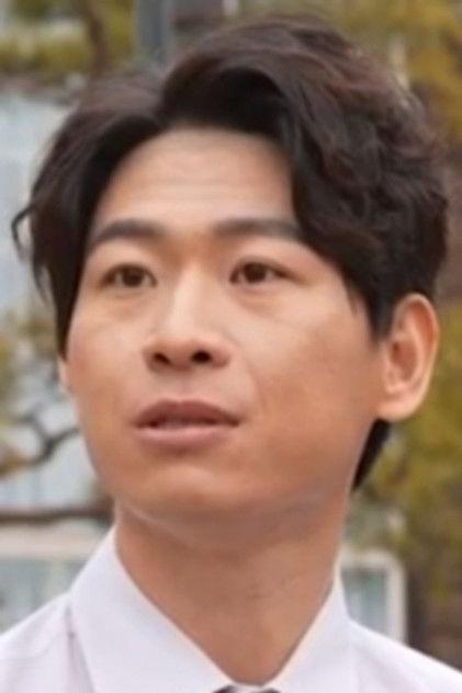 Jung In - Actor Profile Photo