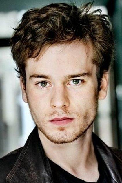 Florian Bartholomäi - Actor Profile Photo