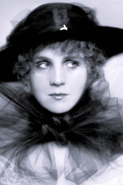 Magda Sonja - Actor Profile Photo