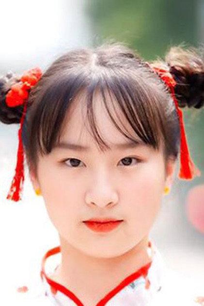 Warintorn Pahuyut - Actor Profile Photo