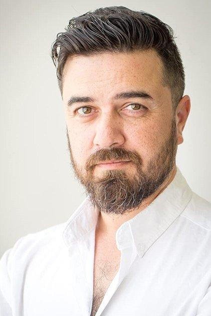Alexander Hathaway - Actor Profile Photo