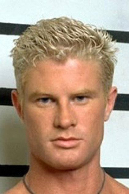 Reid Hutchins - Actor Profile Photo