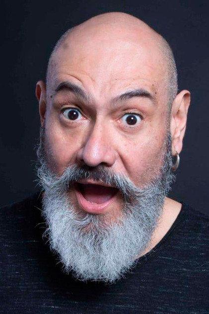 León Murillo - Actor Profile Photo