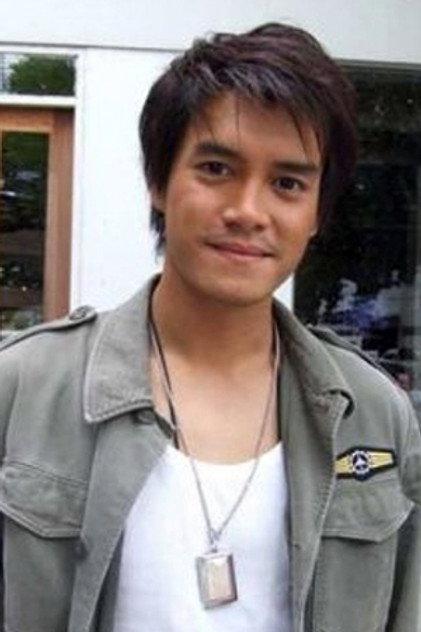 Arucha Tosawat - Actor Profile Photo