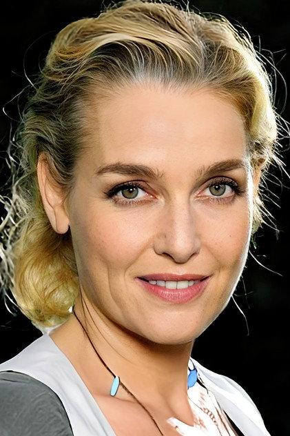 Elise Tielrooy - Actor Profile Photo